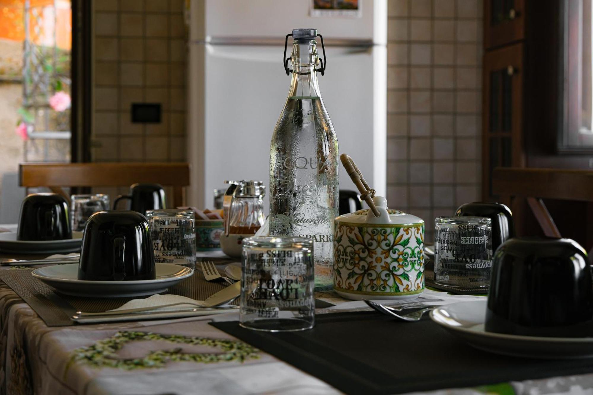 L'Antico Borgo Bed & Breakfast Милацо Екстериор снимка