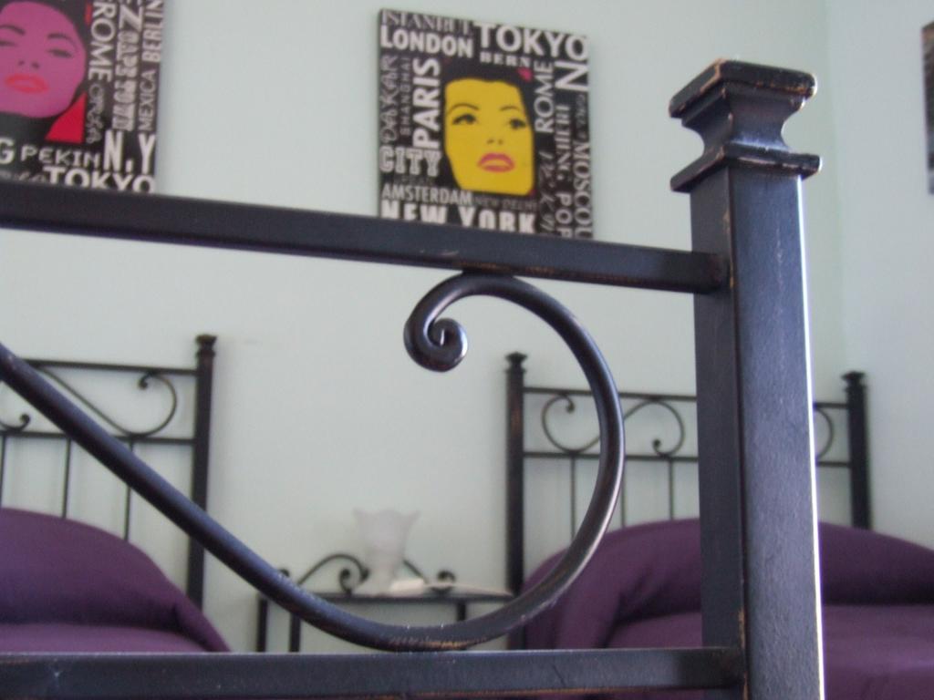 L'Antico Borgo Bed & Breakfast Милацо Стая снимка