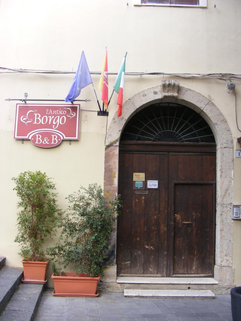 L'Antico Borgo Bed & Breakfast Милацо Екстериор снимка