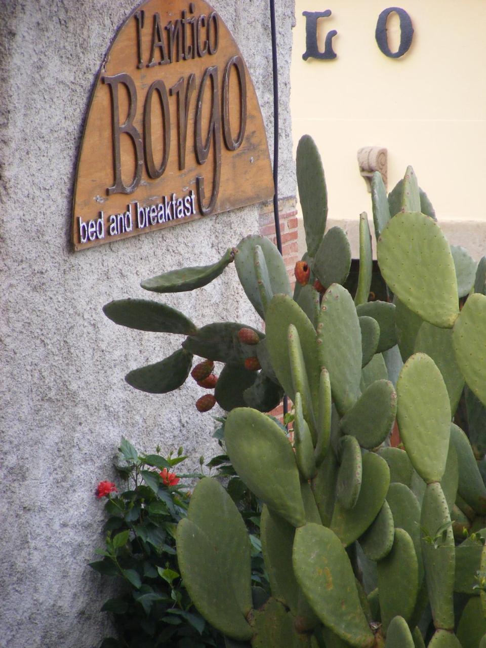 L'Antico Borgo Bed & Breakfast Милацо Екстериор снимка